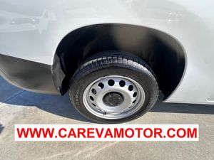 Citroën Berlingo FURGON TALLA XL BLUE HDI 100CV CONTROL 4P  - Foto 26