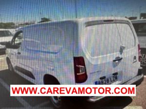Citroën Berlingo FURGON TALLA XL BLUE HDI 100CV CONTROL 4P  - Foto 5