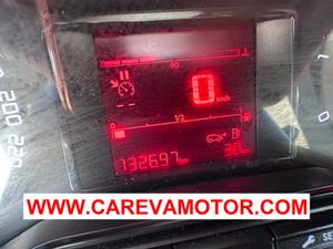 Citroën Berlingo FURGON TALLA XL BLUE HDI 100CV CONTROL 4P  - Foto 17