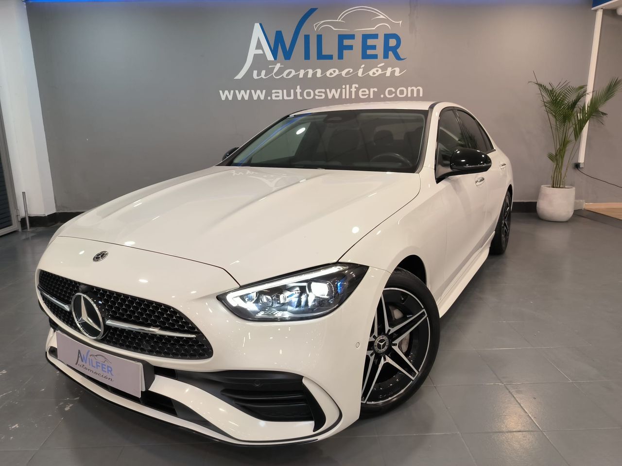 Mercedes Clase C 200 204cv HEV Aut. AMG Line   - Foto 1