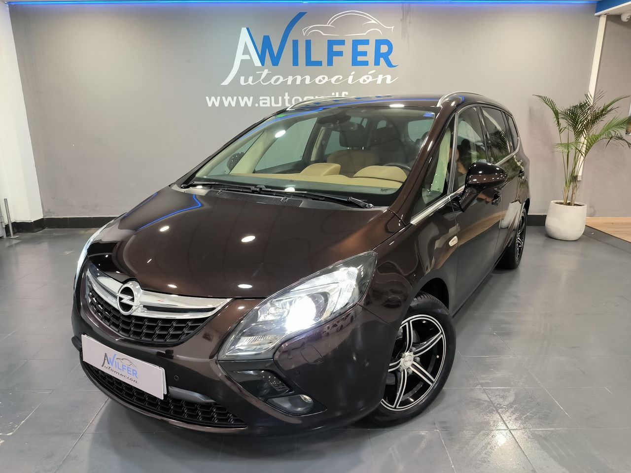 Opel Zafira Tourer    1.6 CDTi SS Selective 136cv 7 plzs   - Foto 1
