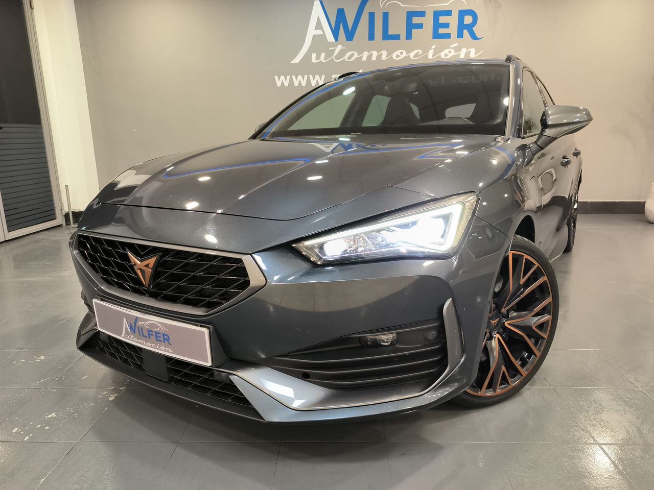 Cupra León SP 1.4 eHybrid 180kW 245CV DSG  - Foto 1