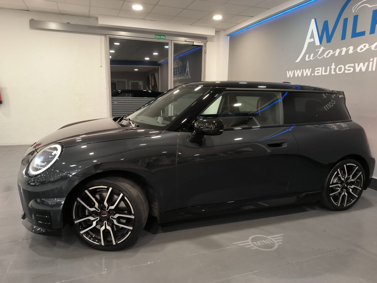 MINI Cooper JCW SE 218cv Aut  - Foto 1