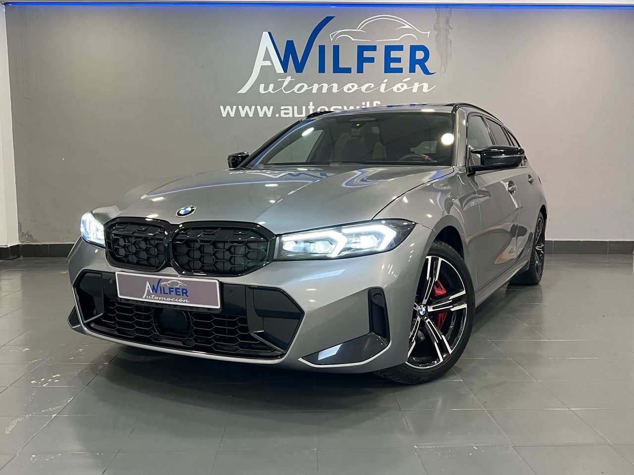 BMW Serie 3 M340d xDrive Touring  - Foto 1