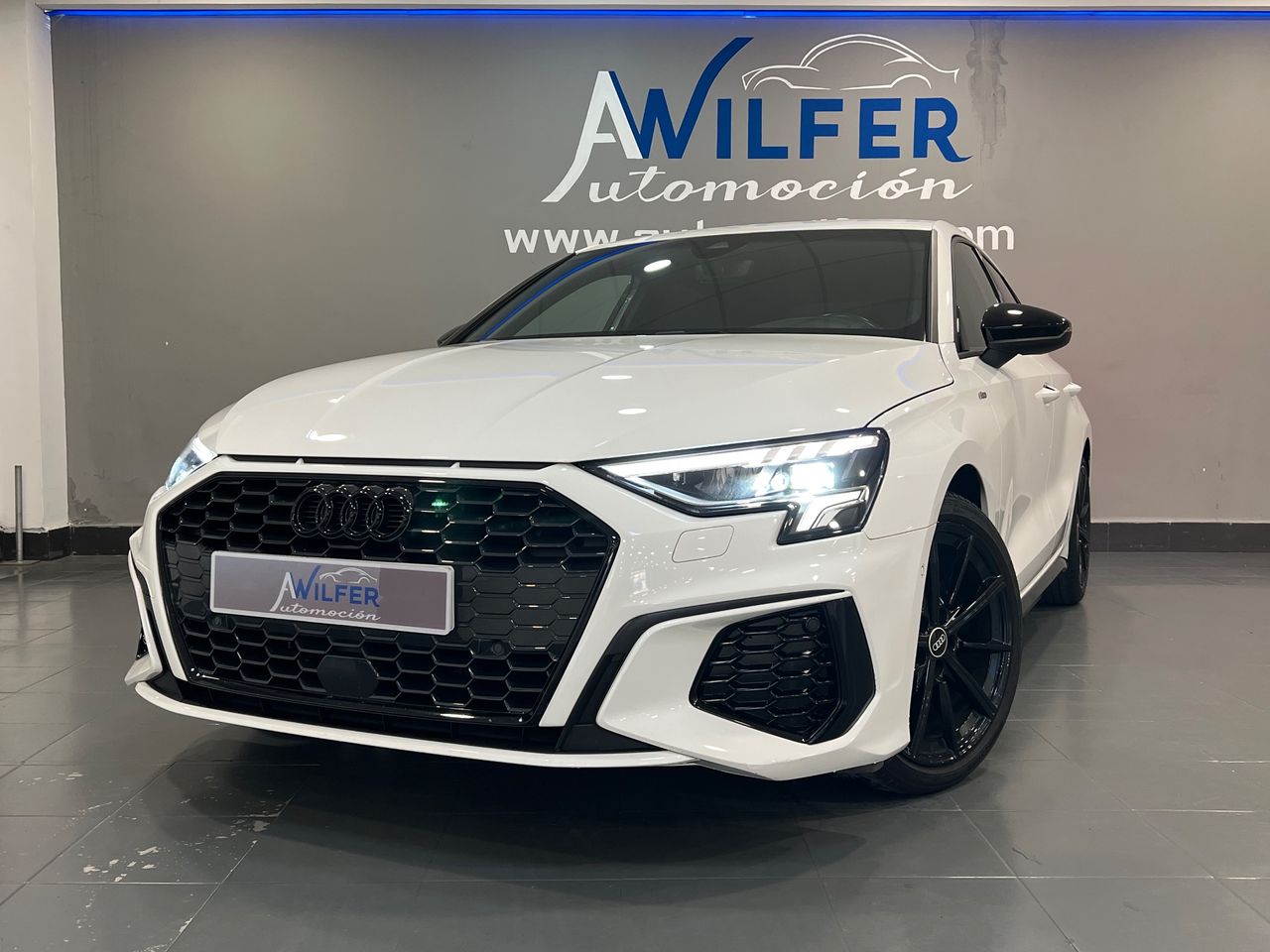 Audi A3 Sportback 35 TFSI 110 kW GENUINE  - Foto 1