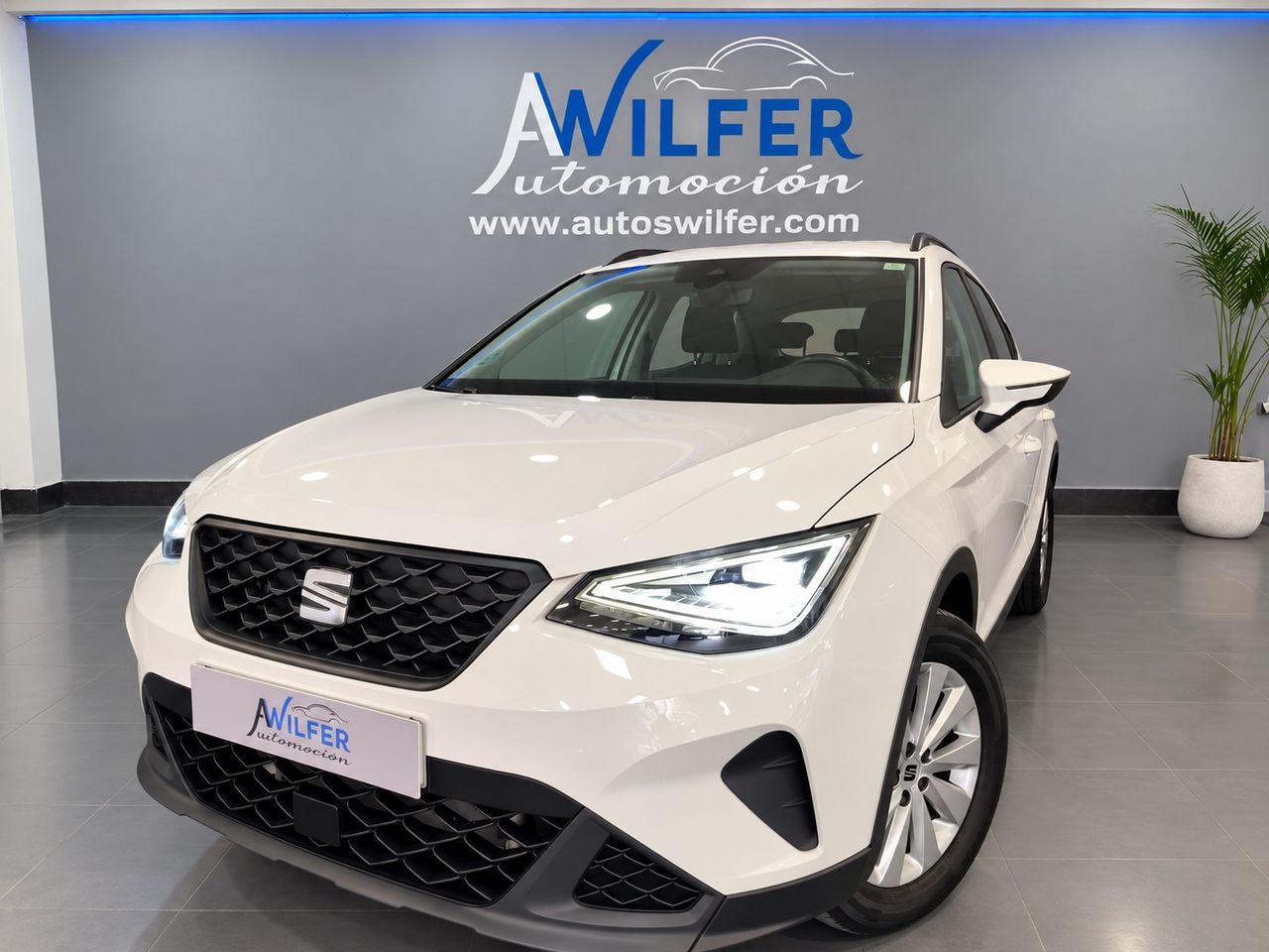 Seat Arona 1.0 TSI 70 kW  - Foto 1