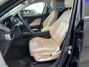 Jaguar F-Pace 2.0 i4d AWD 177KW Prestige auto   - Foto 7