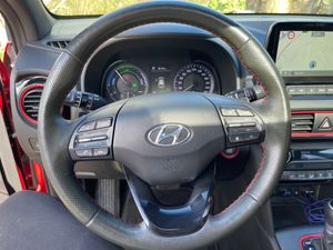 Hyundai Kona 1.6 GDI HEV TECNO RED AUTO   - Foto 13