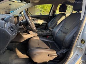Opel Ampera 1.4 Excellence Elèctrico ERV  - Foto 3