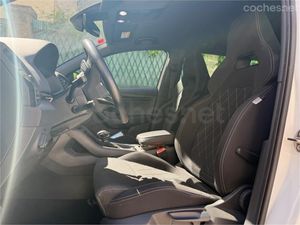 Skoda Karoq 1.5 TSI 110kW 150CV DSG ACT Sportline  - Foto 10