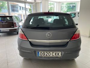 Opel Astra 1.6 Cosmo   - Foto 4