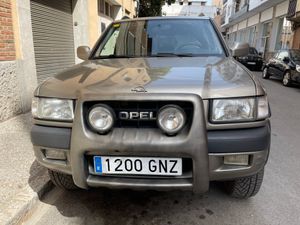Opel Frontera 3.2 V6 Gasolina Manual   - Foto 2