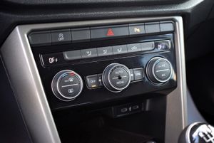 Volkswagen T-Roc Advance 2.0 TDI 115 CV 6 vel. 5p.  - Foto 14