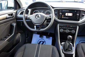 Volkswagen T-Roc Advance 2.0 TDI 115 CV 6 vel. 5p.  - Foto 17