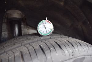 Volkswagen Tiguan Life 2.0 TDI 150 CV 6 vel. 5p. - Foto 24