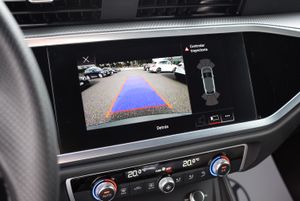 Audi Q3 Sportback Black Line 40 TDI 200cv Quattro S Tronic 5p.  - Foto 13