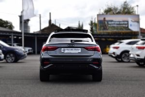 Audi Q3 Sportback Black Line 40 TDI 200cv Quattro S Tronic 5p.  - Foto 4