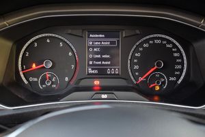 Volkswagen T-Roc Advance 1.5 TSI 150cv DSG7 5p.  - Foto 11