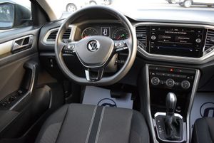 Volkswagen T-Roc Advance 1.5 TSI 150cv DSG7 5p.  - Foto 17