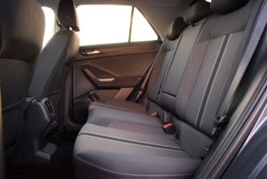 Volkswagen T-Roc Advance 1.5 TSI 150cv DSG7 5p.  - Foto 19