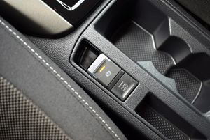 Volkswagen T-Roc Advance 1.5 TSI 150cv DSG7 5p.  - Foto 14