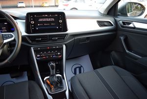 Volkswagen T-Roc Life 2.0 TDI 150 CV DSG 5p.  - Foto 16