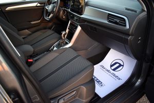 Volkswagen T-Roc Life 2.0 TDI 150 CV DSG 5p.  - Foto 21