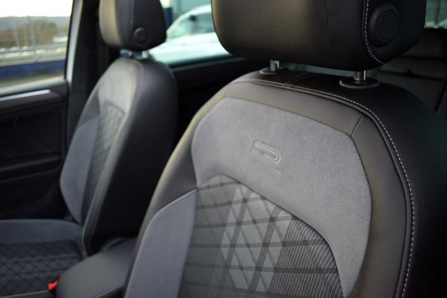 Volkswagen Tiguan R-Line 2.0 TDI 150 cv DSG 5p.