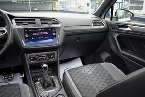 Volkswagen Tiguan R Line 2.0 TDI 4Motion 150cv DSG 5p.  - Foto 19