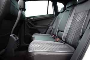 Volkswagen Tiguan R Line 2.0 TDI 4Motion 150cv DSG 5p.  - Foto 20