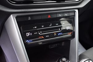 Volkswagen T-Roc Life 2.0 TDI 116cv 5p - Foto 15