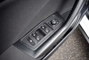 Volkswagen T-Roc Life 2.0 TDI 116cv 5p - Foto 9