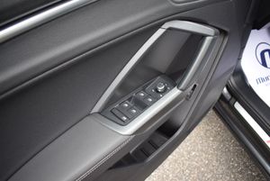 Audi Q3 Black Line 40 TDI 190CV Quattro S Tronic 5p. - Foto 9