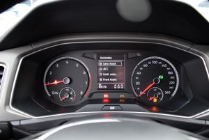 Volkswagen T-Roc Advance 1.5 TSI 150cv DSG7 5p. - Foto 11