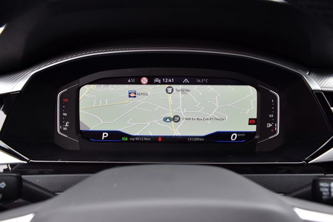 Volkswagen Arteon R Line 2.0 TDI 150 cv DSG 5p