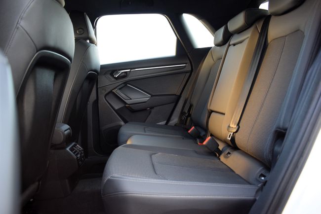Audi Q3 Black Line 35 TDI 150 cv S Tronic 5p