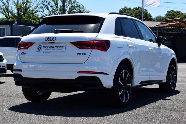 Audi Q3 Black Line 35 TDI 150 cv S Tronic 5p