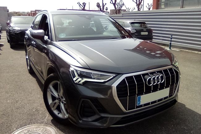 Audi Q3 S line 35 TDI S tronic