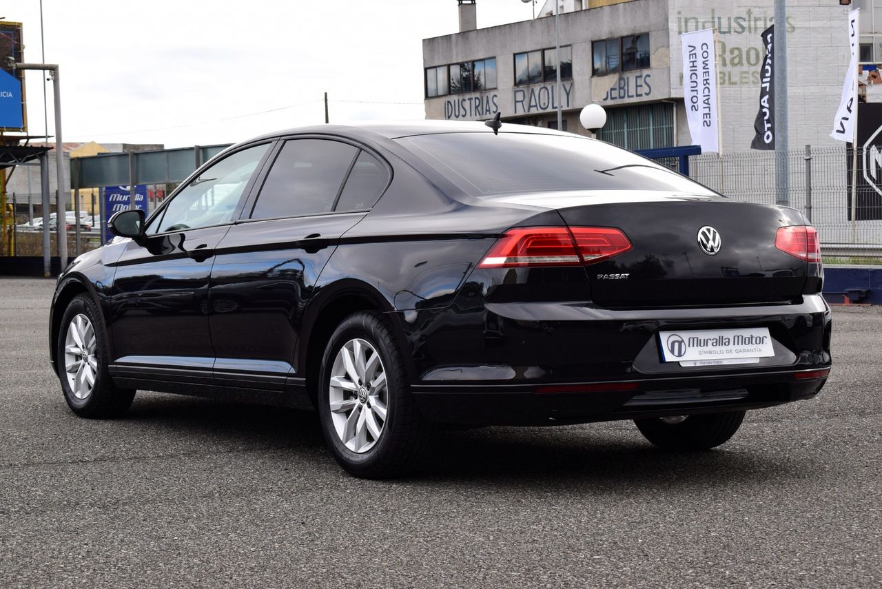 Volkswagen Passat Edition 1.6 TDI BMT 88 kW 120 CV - Foto 3