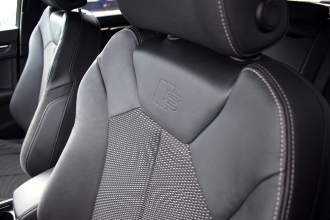 Audi Q3 S line 35 TDI S tronic
