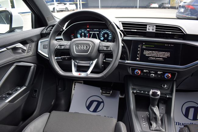 Audi Q3 S line 35 TDI S tronic