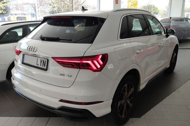 Audi Q3 S line 35 TDI S tronic