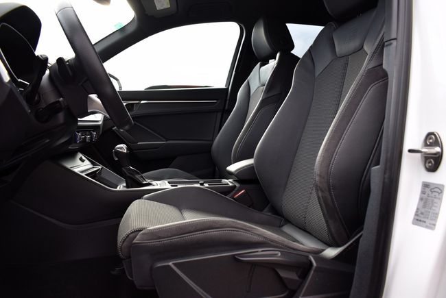 Audi Q3 S line 35 TDI S tronic
