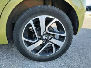 Peugeot 108 Allure VTi 52kW (72CV)