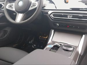 BMW i4 eDrive40