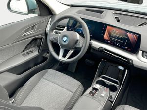 BMW iX1 xDrive30