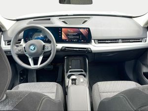 BMW iX1 xDrive30