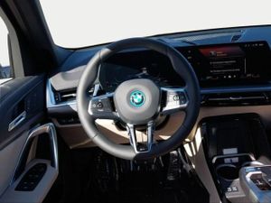 BMW ix2 xDrive30