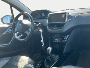 Peugeot 2008 2008 ALLURE PURETECH 110 S&S