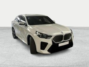 BMW ix2 eDrive20